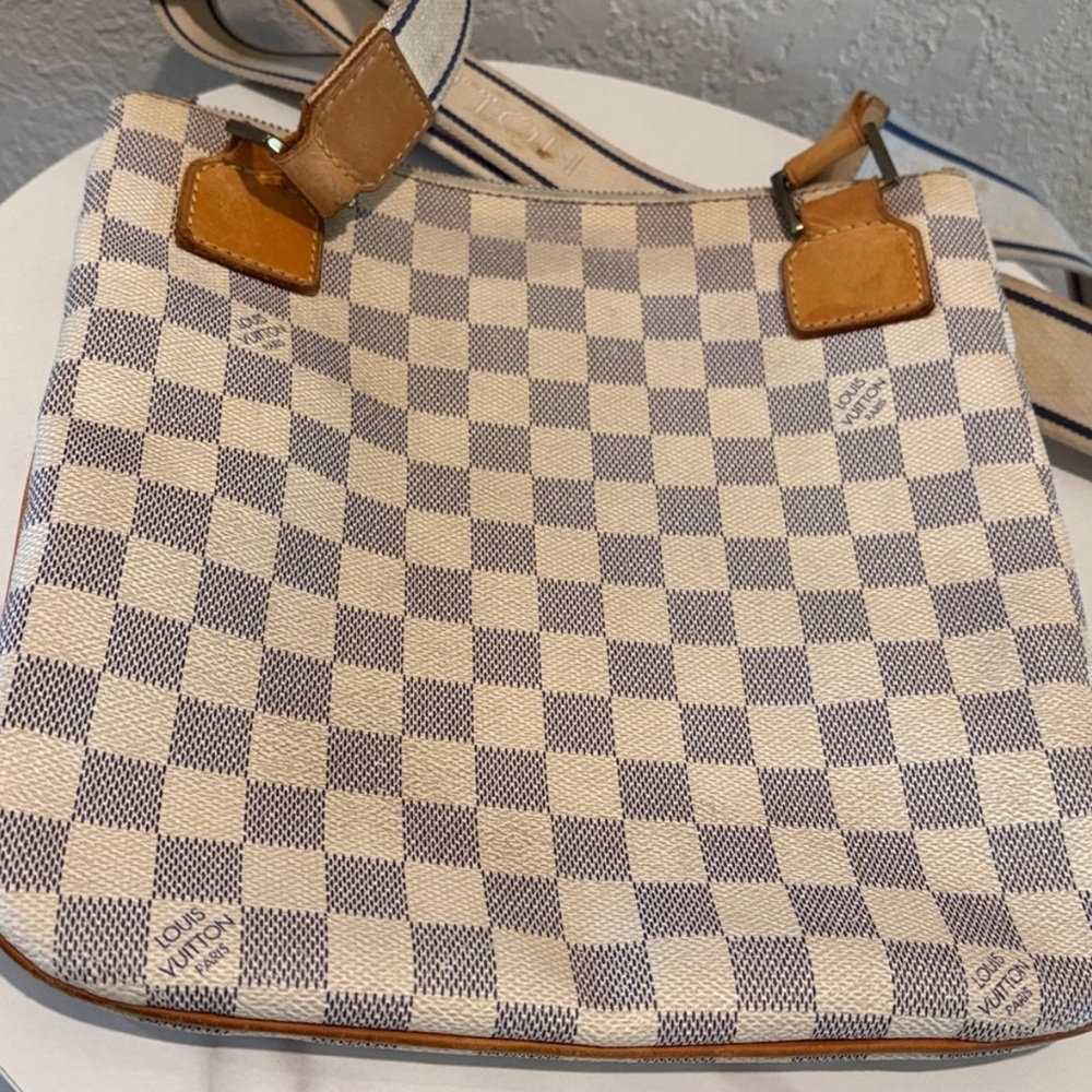 Louis Vuitton Azur Bosphore White Damier Crossbody Bag - Picture 15 of 15